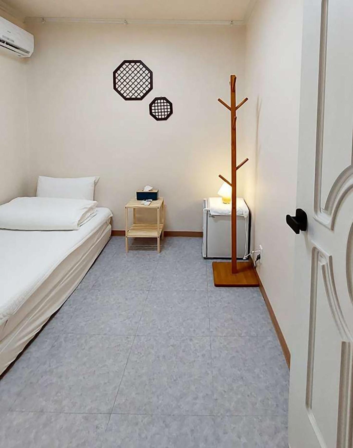 Blau Guesthouse Kjongdžu Exteriér fotografie